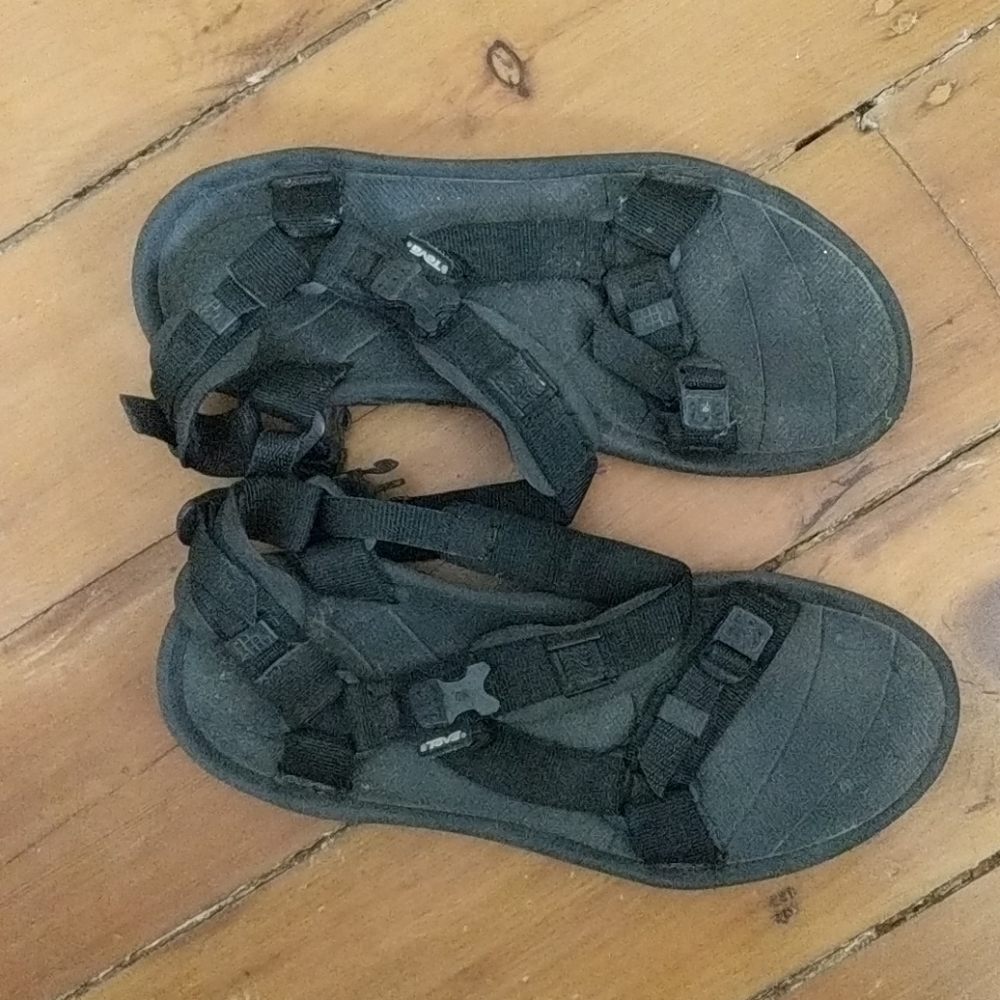 Men's Teva sandals 10